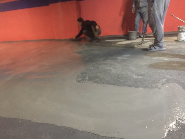 اجرای عایق دوجزئی قبل از پوشش نهایی