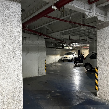 فضای تاریک و بدون علائم راهنما