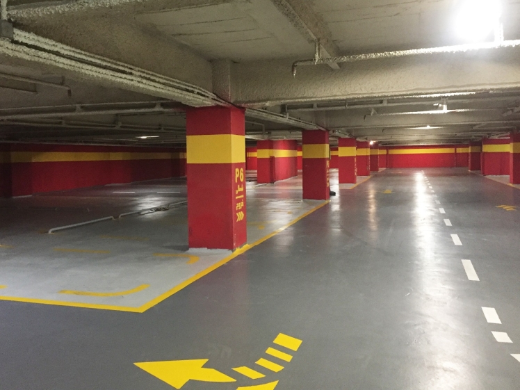 اپوکسی پارکینگ؛ از نیازسنجی تا اجرای اپوکسی روی آسفالت، چه پوششی برای پارکینگ من مناسب است؟